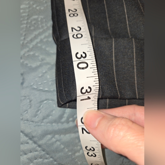 Isaac Mizrahi Women's 4 Wide Leg Pinstripe Pants - Picture 11 of 12